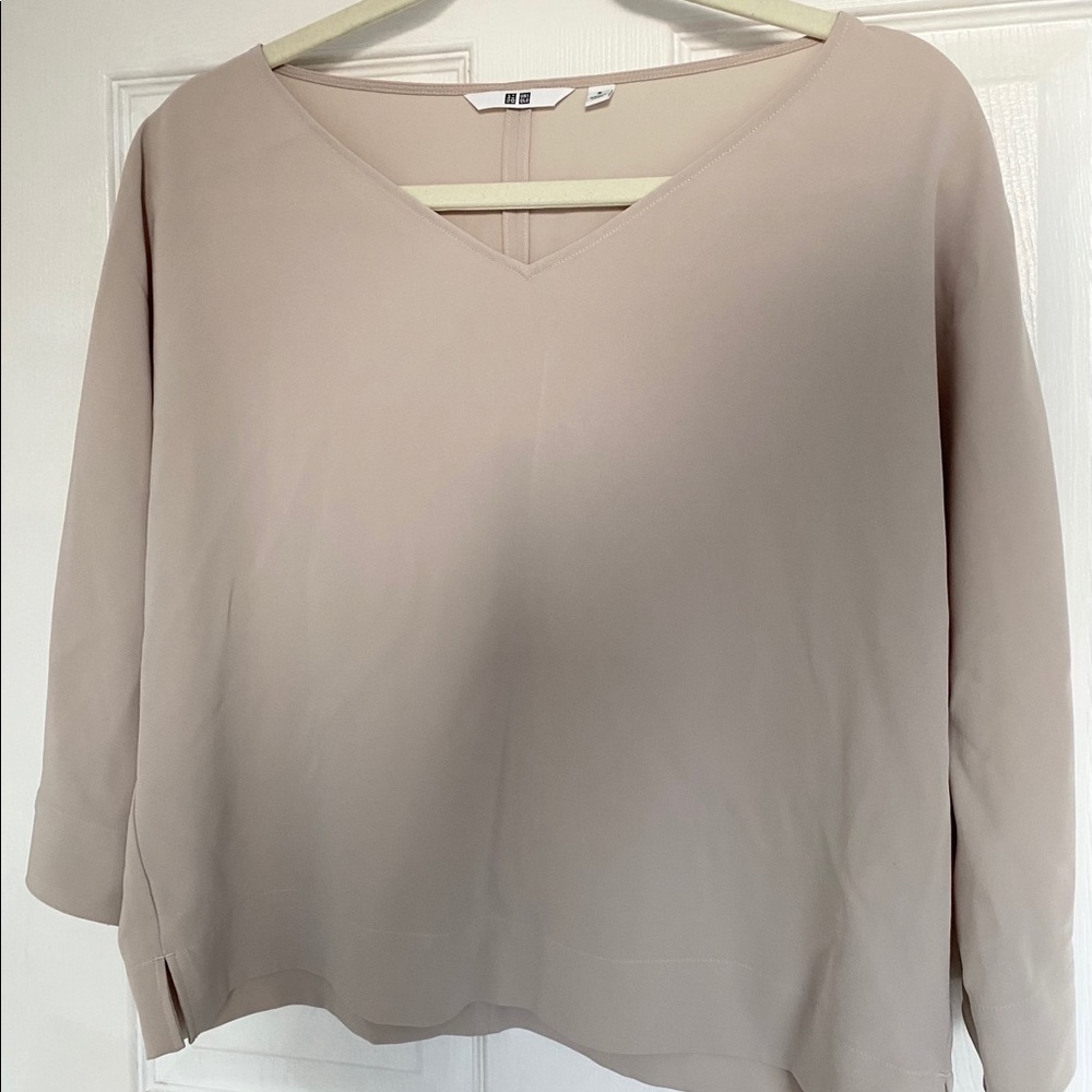SOLD — Uniqlo Top